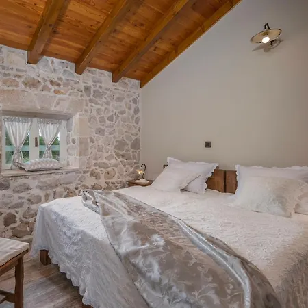 Jerolim Villa